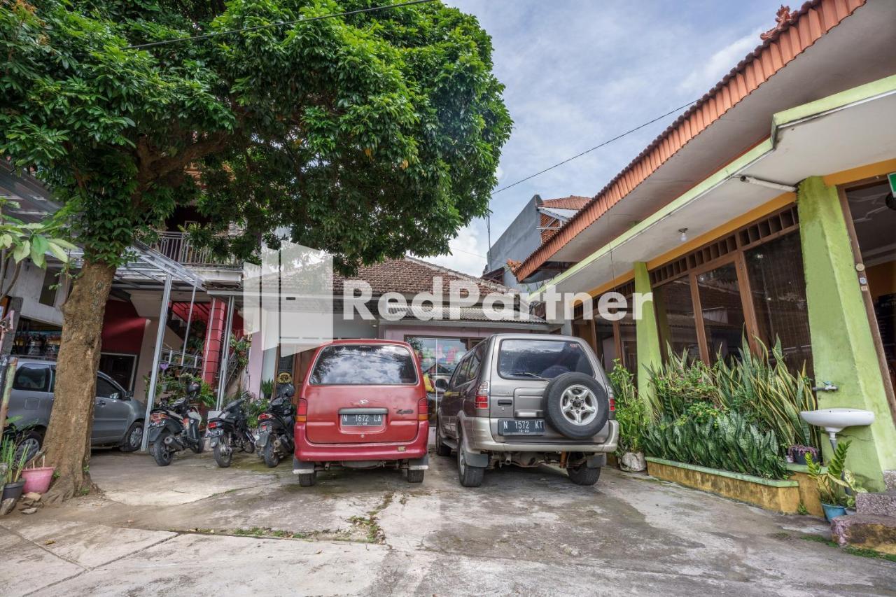 Nafisa Homestay Syariah Near Jatim Park 3 Batu Mitra Reddoorz 말랑 외부 사진