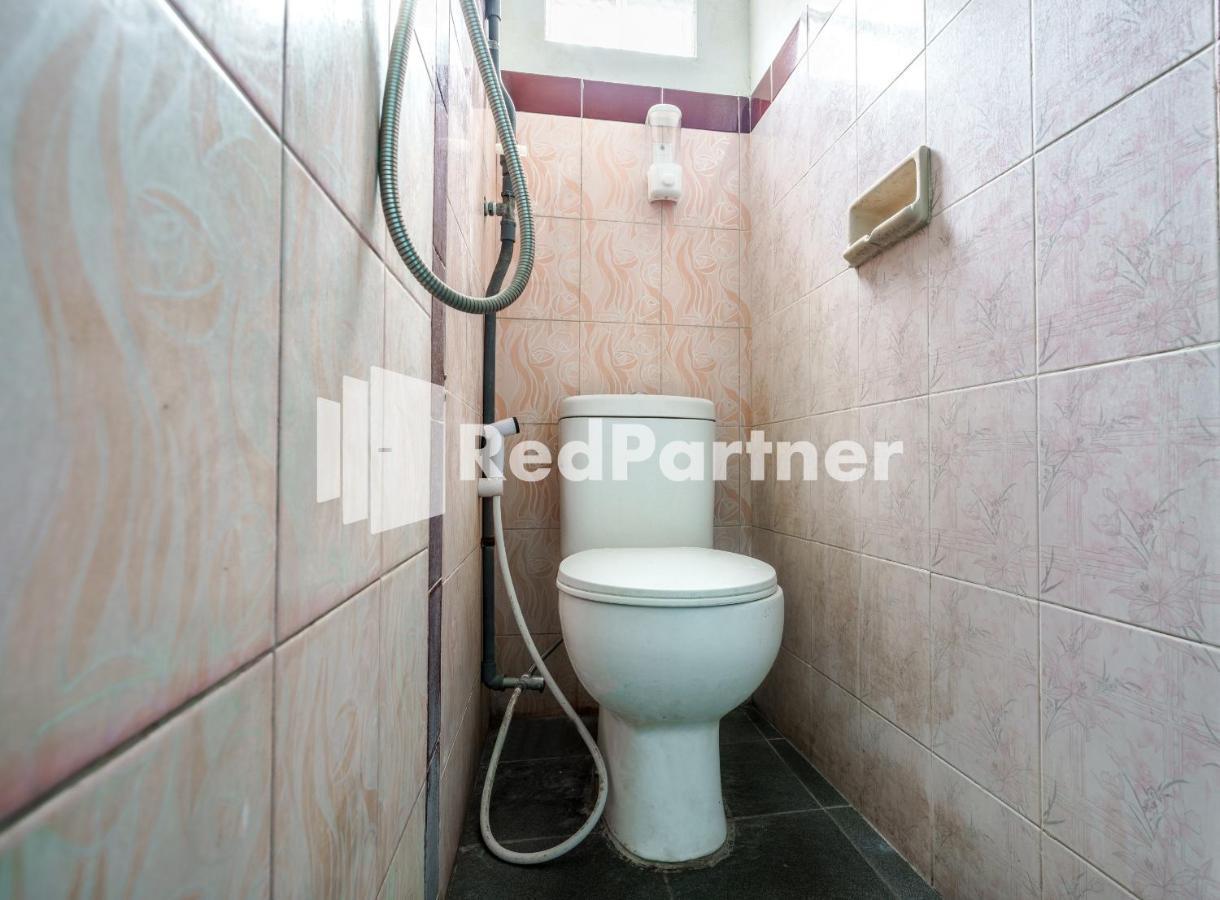 Nafisa Homestay Syariah Near Jatim Park 3 Batu Mitra Reddoorz 말랑 외부 사진